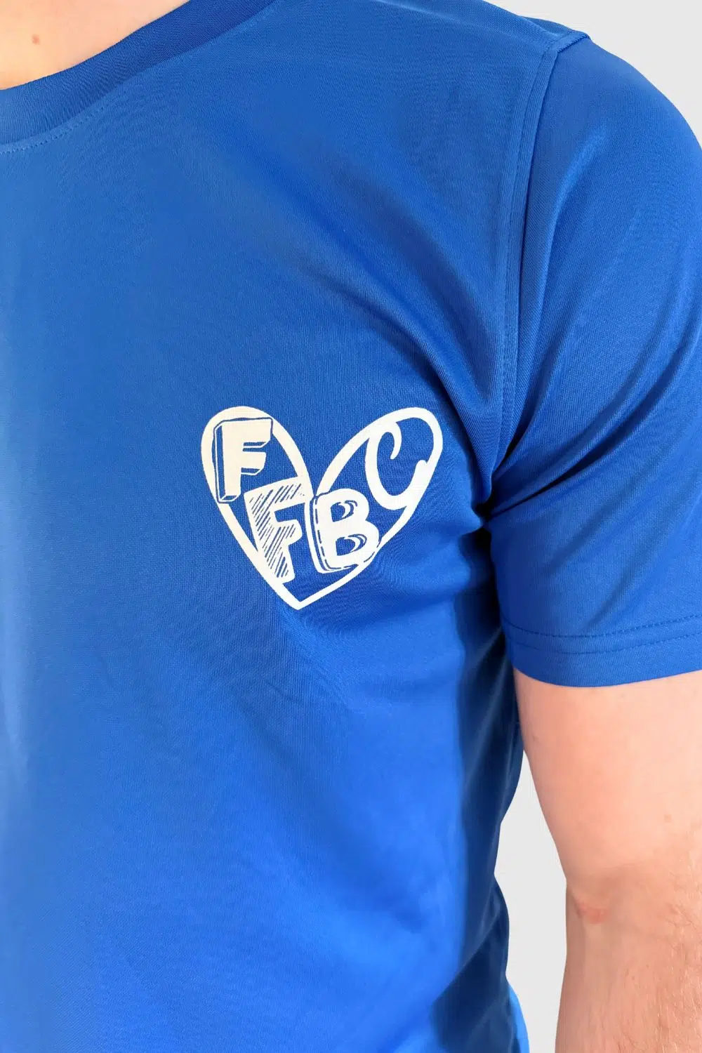 T-Shirt Nike Bleu coeur FFBC – Image 3