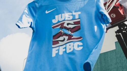 T-Shirt Nike Bleu Ciel X Just FFBC