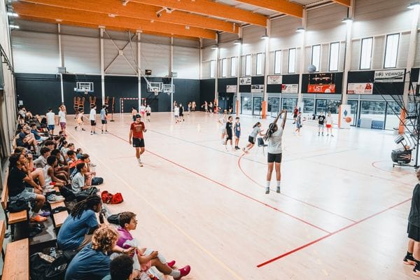 Salle de basket Temple sur Lot